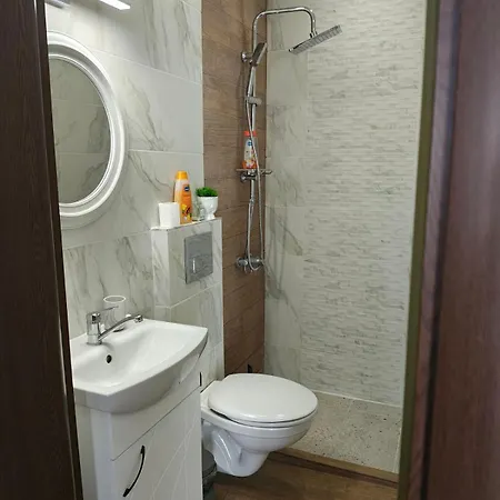Radomir Downtown 1-bedroom With Balcony Apartman Banzareto